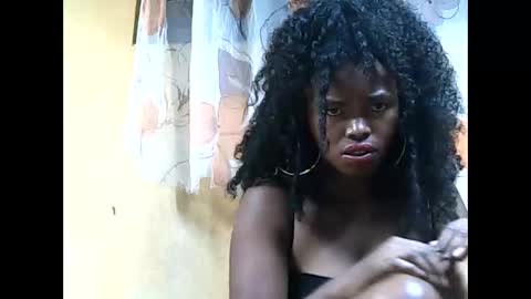 felicia422300 online show from 05/24/26, 08:08