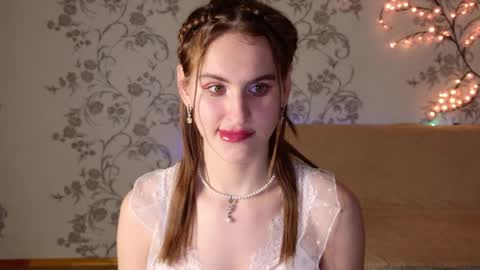 Snapshot of felicia_lav chatting on 03/28/26, 07:35 Frida online show from 03/28/26, 07:35