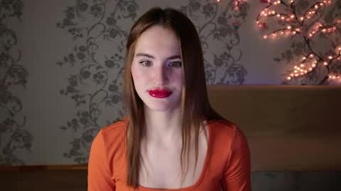 Snapshot of felicia_lav chatting on 04/23/26, 05:48 Frida online show from 04/23/26, 05:48