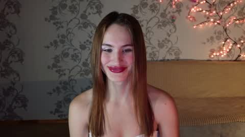 Snapshot of felicia_lav chatting on 06/08/26, 07:25 Frida online show from 06/08/26, 07:25