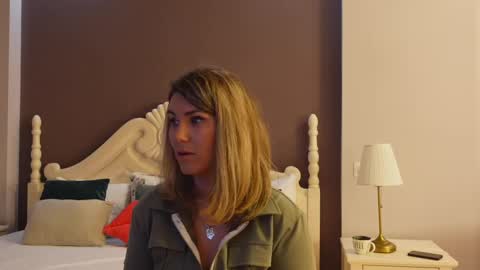 Snapshot of feliciakrige chatting on 02/28/25, 10:06 FeliciaKrige online show from 02/28/25, 10:06