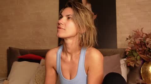 FeliciaKrige online show from 04/02/26, 08:28