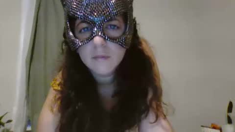 Snapshot of feliciano711 chatting on 10/31/25, 06:53 feliciano711 online show from 10/31/25, 06:53