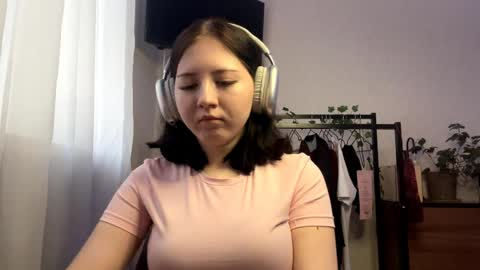 Snapshot of felicidadcoolahan chatting on 04/20/26, 01:58 Candy online show from 04/20/26, 01:58