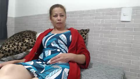 Felina Hot online show from 10/05/25, 03:05