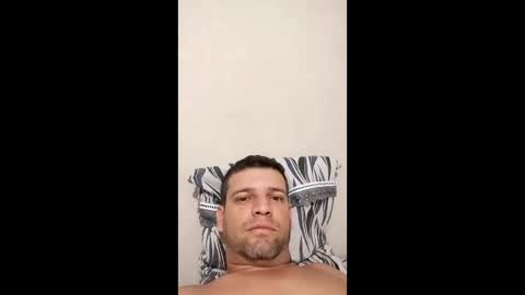 Snapshot of feliperax chatting on 06/08/26, 02:12 feliperax online show from 06/08/26, 02:12