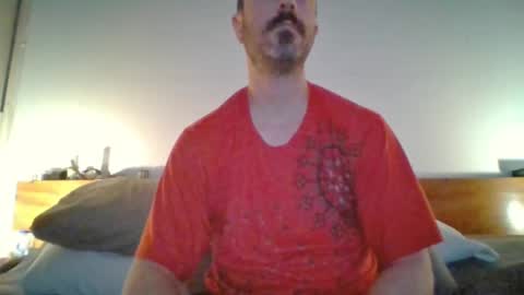 felipesmg2 online show from 11/18/25, 11:36