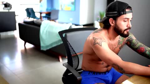 Felix Candela  online show from 01/16/25, 05:01