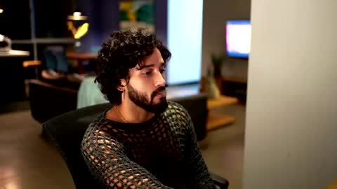 Felix Candela  online show from 01/17/25, 04:49