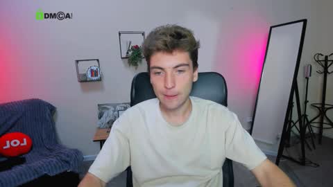 Snapshot of felix_dream_ chatting on 09/22/25, 07:16 felix_dream_ online show from 09/22/25, 07:16