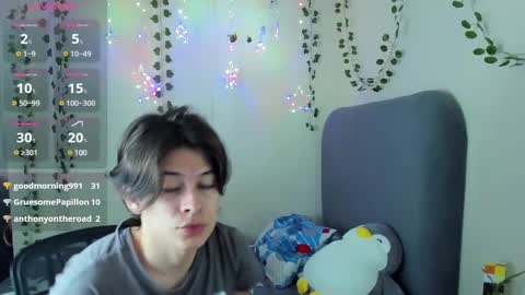 Felix leex online show from 12/18/24, 11:40