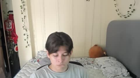 Snapshot of felix_leex chatting on 03/25/26, 07:31 Felix leex online show from 03/25/26, 07:31