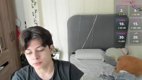 Snapshot of felix_leex chatting on 04/09/26, 08:25 Felix leex online show from 04/09/26, 08:25