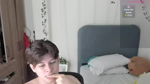 Snapshot of felix_leex chatting on 04/11/26, 06:56 Felix leex online show from 04/11/26, 06:56