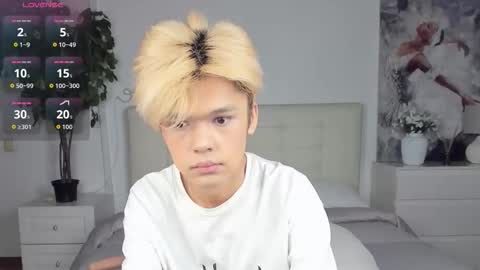 Felix online show from 09/15/25, 12:38