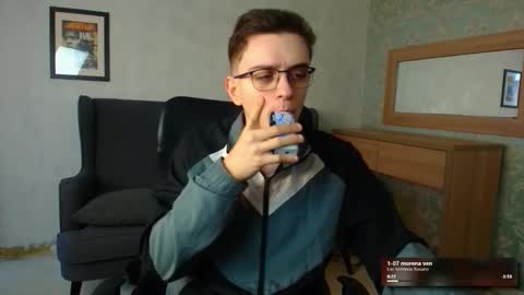 Snapshot of felixstark chatting on 01/15/26, 06:51 FelixStark online show from 01/15/26, 06:51