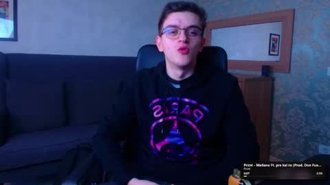 Snapshot of felixstark chatting on 02/05/26, 06:29 FelixStark online show from 02/05/26, 06:29