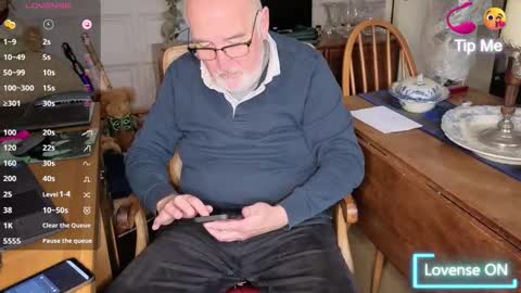 Adam online show from 12/01/25, 02:44