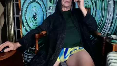 Snapshot of fellatioauto chatting on 01/13/25, 09:31 hungnsexy online show from 01/13/25, 09:31