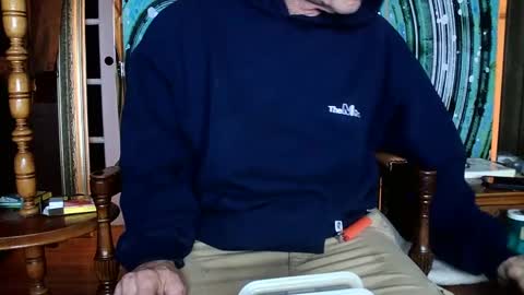 Snapshot of fellatioauto chatting on 02/03/25, 05:18 hungnsexy online show from 02/03/25, 05:18