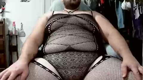 Snapshot of fellowshipmyass chatting on 11/14/25, 05:28 fellowshipmyass online show from 11/14/25, 05:28