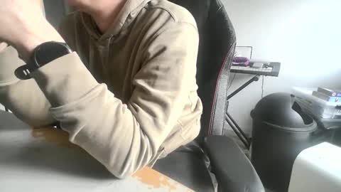 Snapshot of fem_alice_louis_dom chatting on 05/19/26, 11:16 fem_alice_louis_dom online show from 05/19/26, 11:16