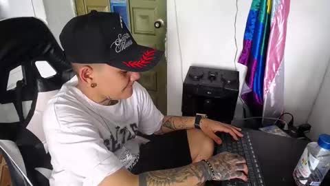 Snapshot of femboy666sixx_ chatting on 03/17/26, 03:37 GABY666 online show from 03/17/26, 03:37