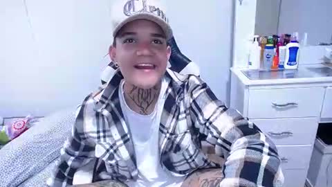 Snapshot of femboy666sixx_ chatting on 03/31/26, 01:00 GABY666 online show from 03/31/26, 01:00