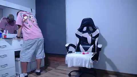 Snapshot of femboy666sixx_ chatting on 04/01/26, 11:33 GABY666 online show from 04/01/26, 11:33