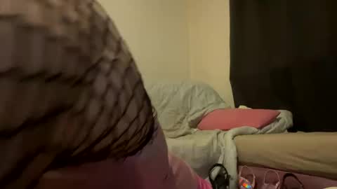 Snapshot of femboyhorse chatting on 01/05/25, 11:01 Femboyhorse online show from 01/05/25, 11:01