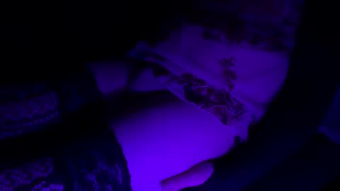 Snapshot of femboywannabe chatting on 12/31/24, 01:52 ElaraJean online show from 12/31/24, 01:52