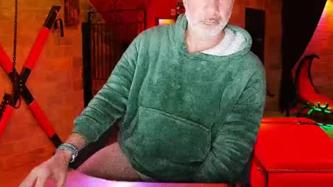 Piggy online show from 02/17/25, 12:54
