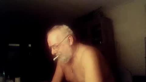 Snapshot of femdom_sub chatting on 12/19/24, 06:45 femdom_sub online show from 12/19/24, 06:45