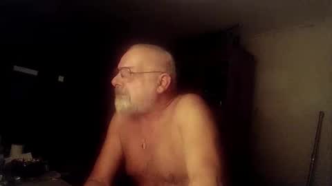 Snapshot of femdom_sub chatting on 12/20/24, 05:36 femdom_sub online show from 12/20/24, 05:36