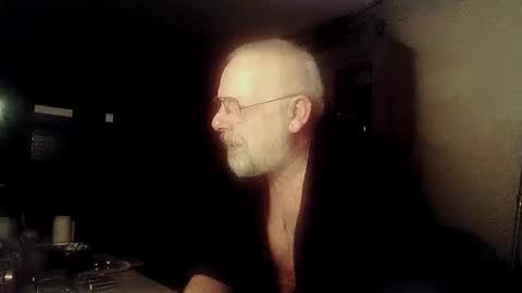 Snapshot of femdom_sub chatting on 01/03/25, 07:39 femdom_sub online show from 01/03/25, 07:39