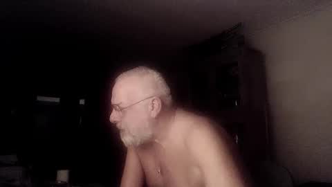 Snapshot of femdom_sub chatting on 01/16/25, 06:14 femdom_sub online show from 01/16/25, 06:14