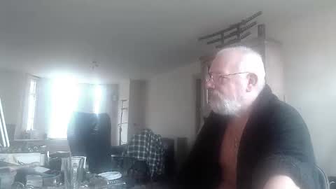 Snapshot of femdom_sub chatting on 01/23/25, 10:01 femdom_sub online show from 01/23/25, 10:01