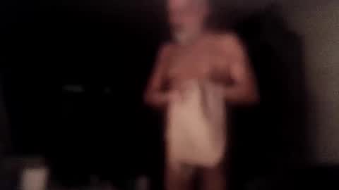 Snapshot of femdom_sub chatting on 01/28/25, 04:08 femdom_sub online show from 01/28/25, 04:08