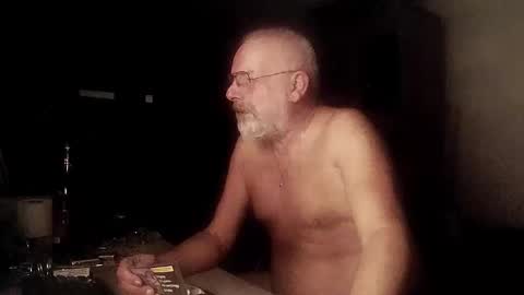 Snapshot of femdom_sub chatting on 01/29/25, 01:48 femdom_sub online show from 01/29/25, 01:48