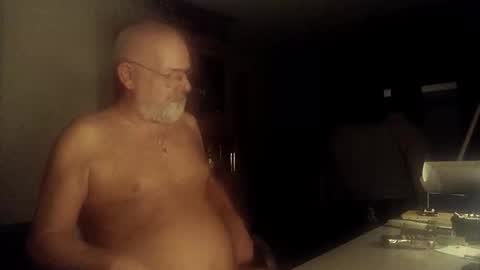 Snapshot of femdom_sub chatting on 09/09/25, 02:44 femdom_sub online show from 09/09/25, 02:44