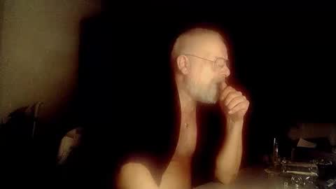 Snapshot of femdom_sub chatting on 10/18/25, 07:58 femdom_sub online show from 10/18/25, 07:58