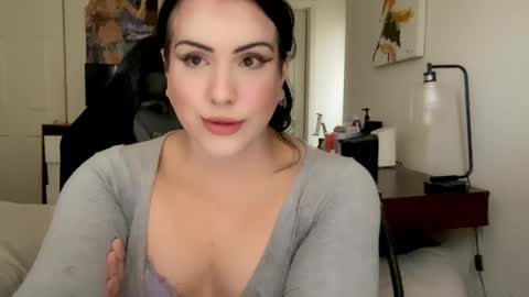 Snapshot of femgirl99 chatting on 02/04/25, 09:10 this is justice tricia a bigelow. she was fucking my husband tom girardi online show from 02/04/25, 09:10