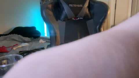 Snapshot of femgirl99 chatting on 02/19/25, 11:57 this is justice tricia a bigelow. she was fucking my husband tom girardi online show from 02/19/25, 11:57