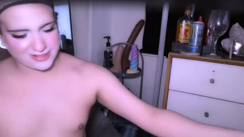 Snapshot of femgirl99 chatting on 09/19/25, 10:32 this is justice tricia a bigelow. she was fucking my husband tom girardi online show from 09/19/25, 10:32