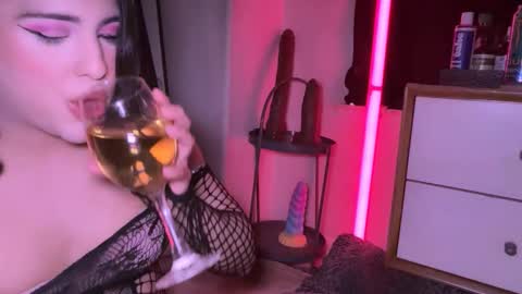 Snapshot of femgirl99 chatting on 10/24/25, 10:17 this is justice tricia a bigelow. she was fucking my husband tom girardi online show from 10/24/25, 10:17