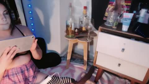 Snapshot of femgirl99 chatting on 01/17/26, 11:15 this is justice tricia a bigelow. she was fucking my husband tom girardi online show from 01/17/26, 11:15