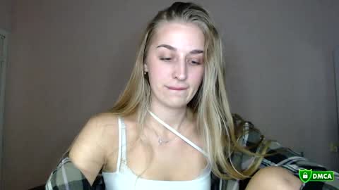 Femke online show from 04/28/26, 08:47