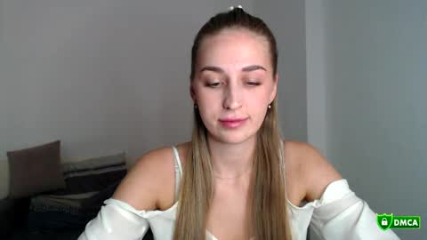 Femke online show from 04/30/26, 08:57