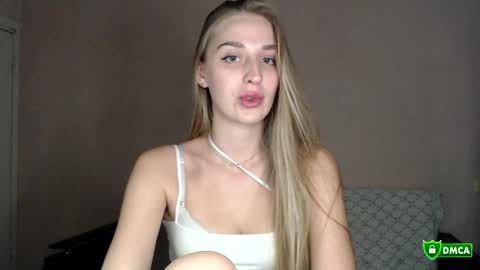 Femke online show from 05/28/26, 08:28