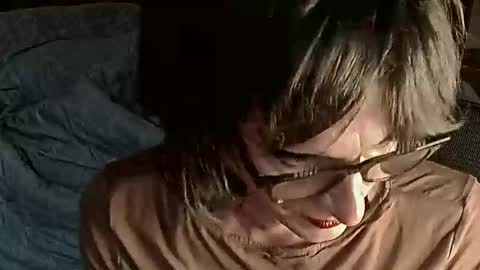 Snapshot of femme_mystique chatting on 09/27/25, 10:15 femme_mystique online show from 09/27/25, 10:15